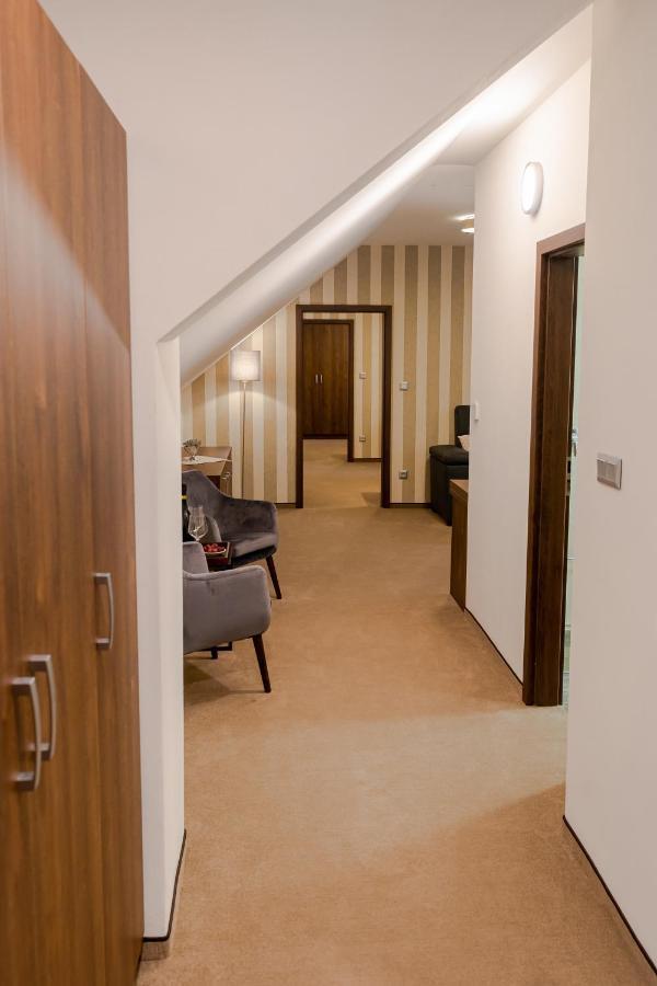 Hotel Demaenova **** Liptovský Mikuláš 外观 照片